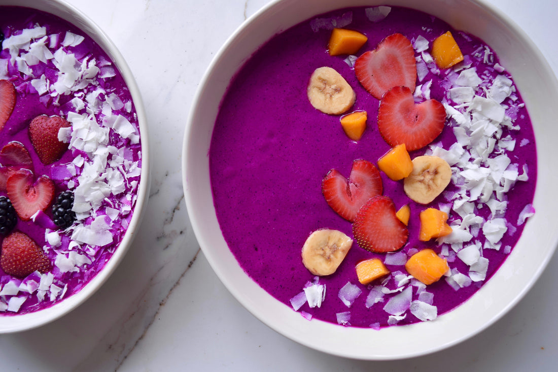 Dragon Fruit Smoothie Bowl