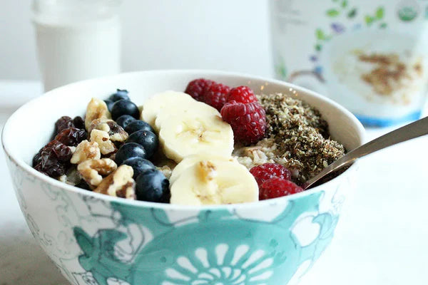 28 Favorite Breakfast Bowls