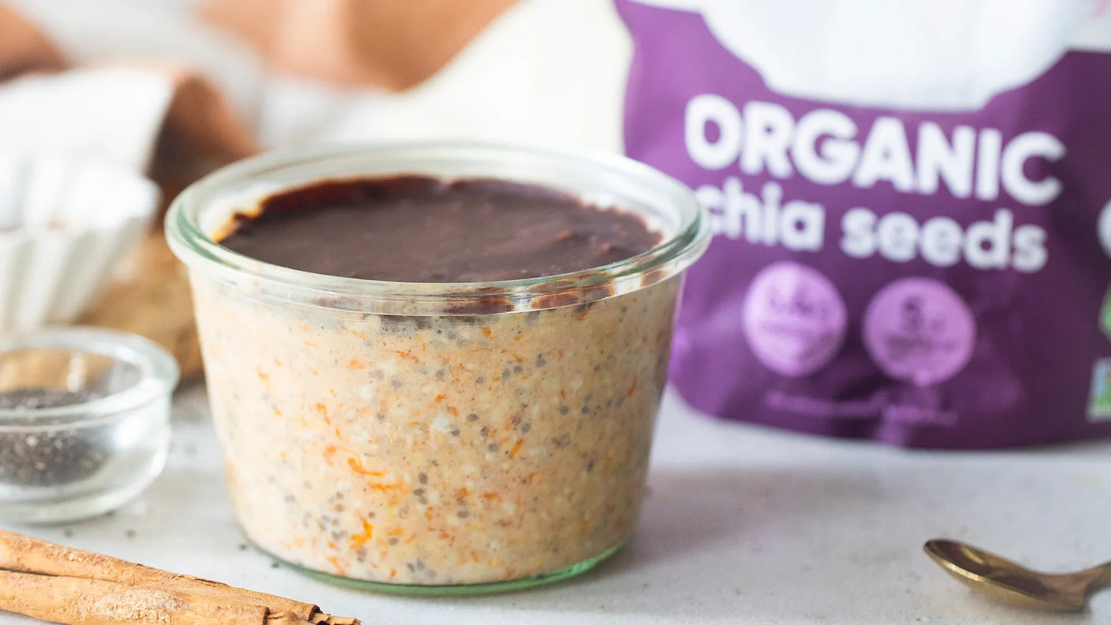 Pumpkin Spice Overnight Oats with Magic Shell